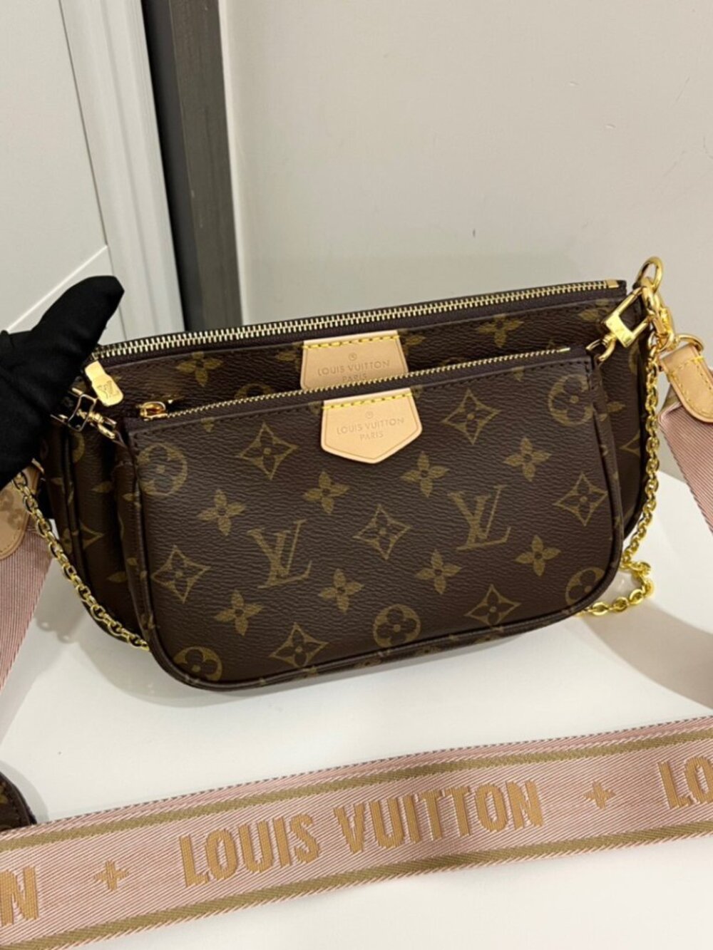 🎉Louis Vuitton Light Pink Multi Pochette
